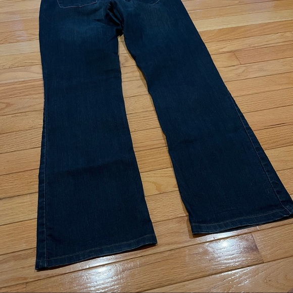 Design Lab Dark Wash Bowery Bootcut Jeans - Picture 13 of 15